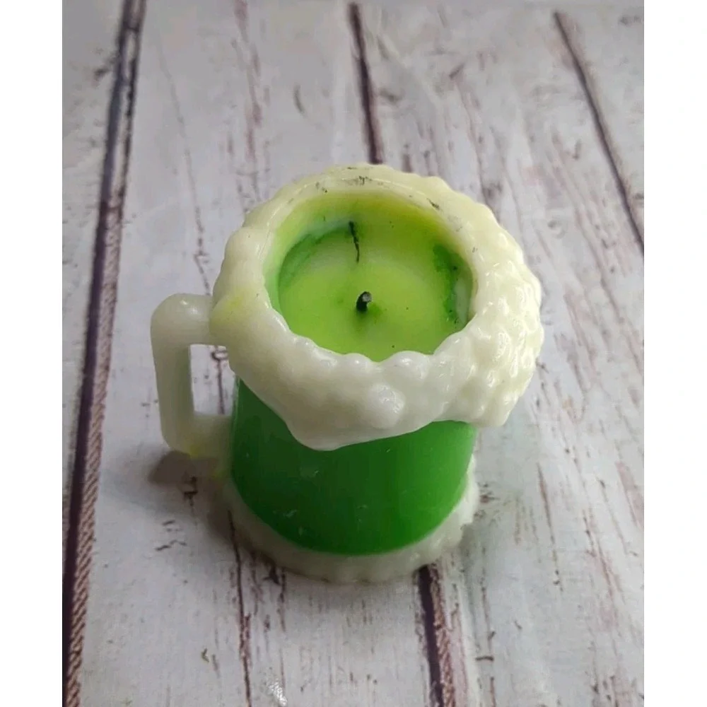Enesco St. Patrick's Day Green Beer Candle God Bless The Irish‎
